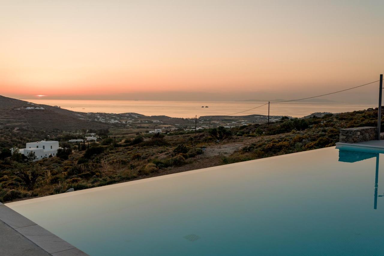 Noble 7 Suites - Adults Only - Onar Hotels Collection Páros Exterior foto
